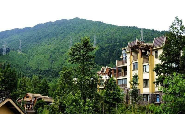 峨眉山七里坪度假别墅碳纤维自发热地板安装案例